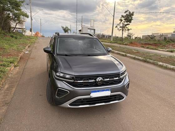 VOLKSWAGEN T-CROSS 1.0 200 TSI TOTAL FLEX AUTOMÁTICO